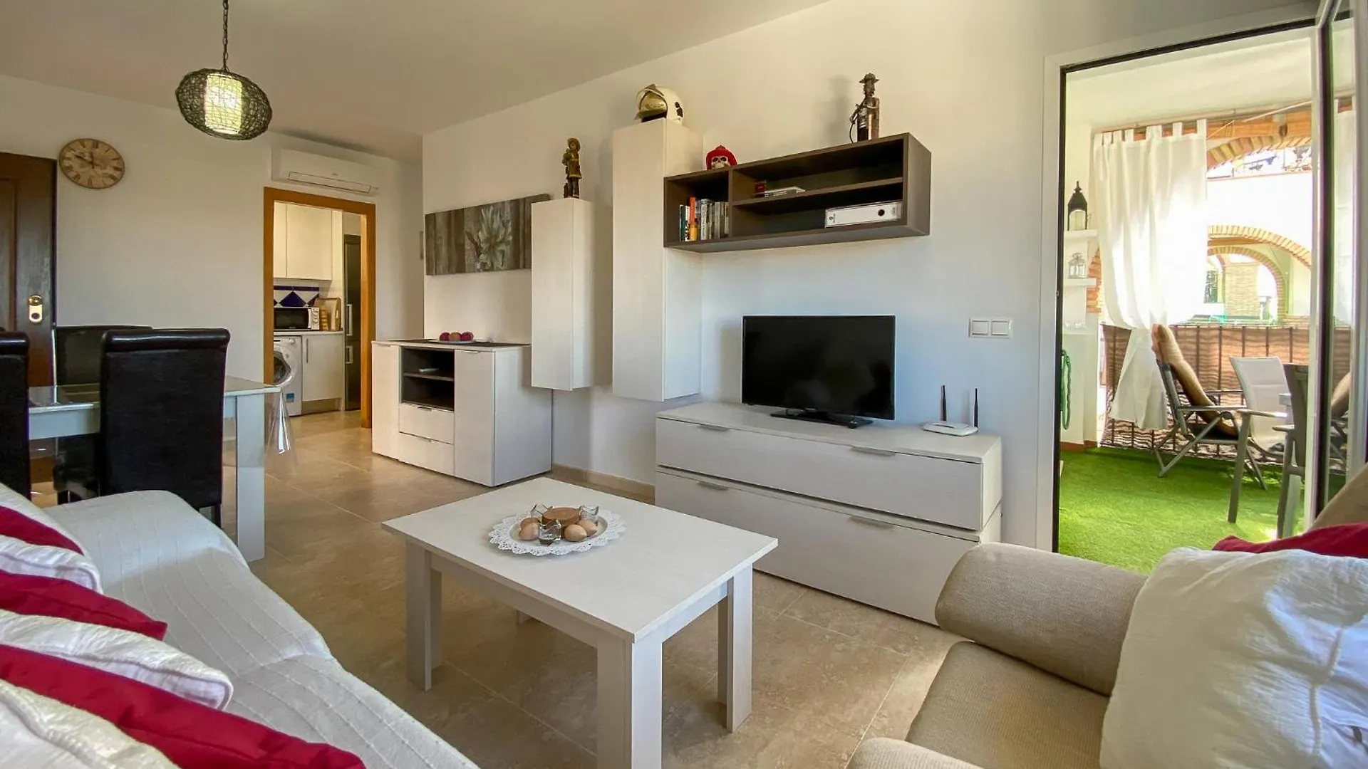 R2305 - Al Andalus Verandamar Playas de Vera Apartman